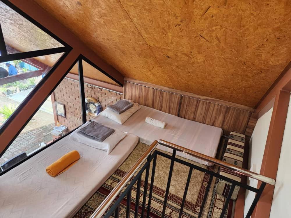 Homestay Umbai Kelana Merlimau Exteriör bild