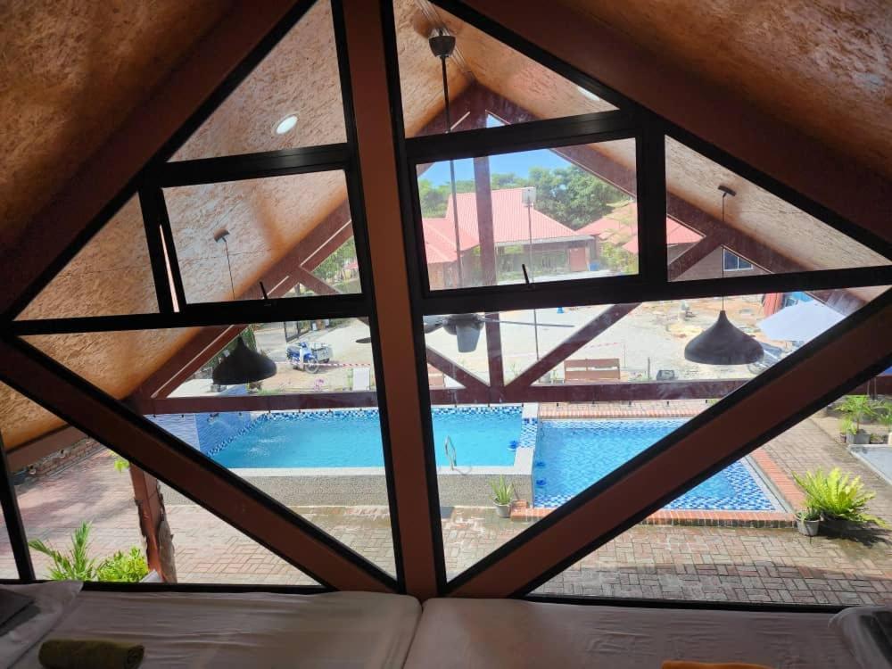 Homestay Umbai Kelana Merlimau Exteriör bild