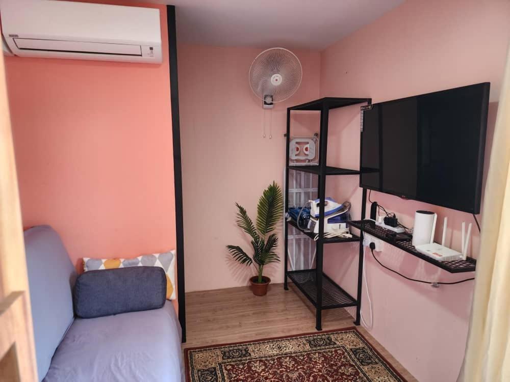 Homestay Umbai Kelana Merlimau Exteriör bild