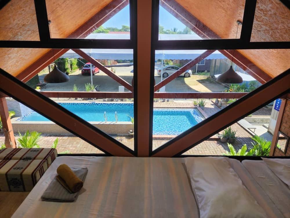 Homestay Umbai Kelana Merlimau Exteriör bild